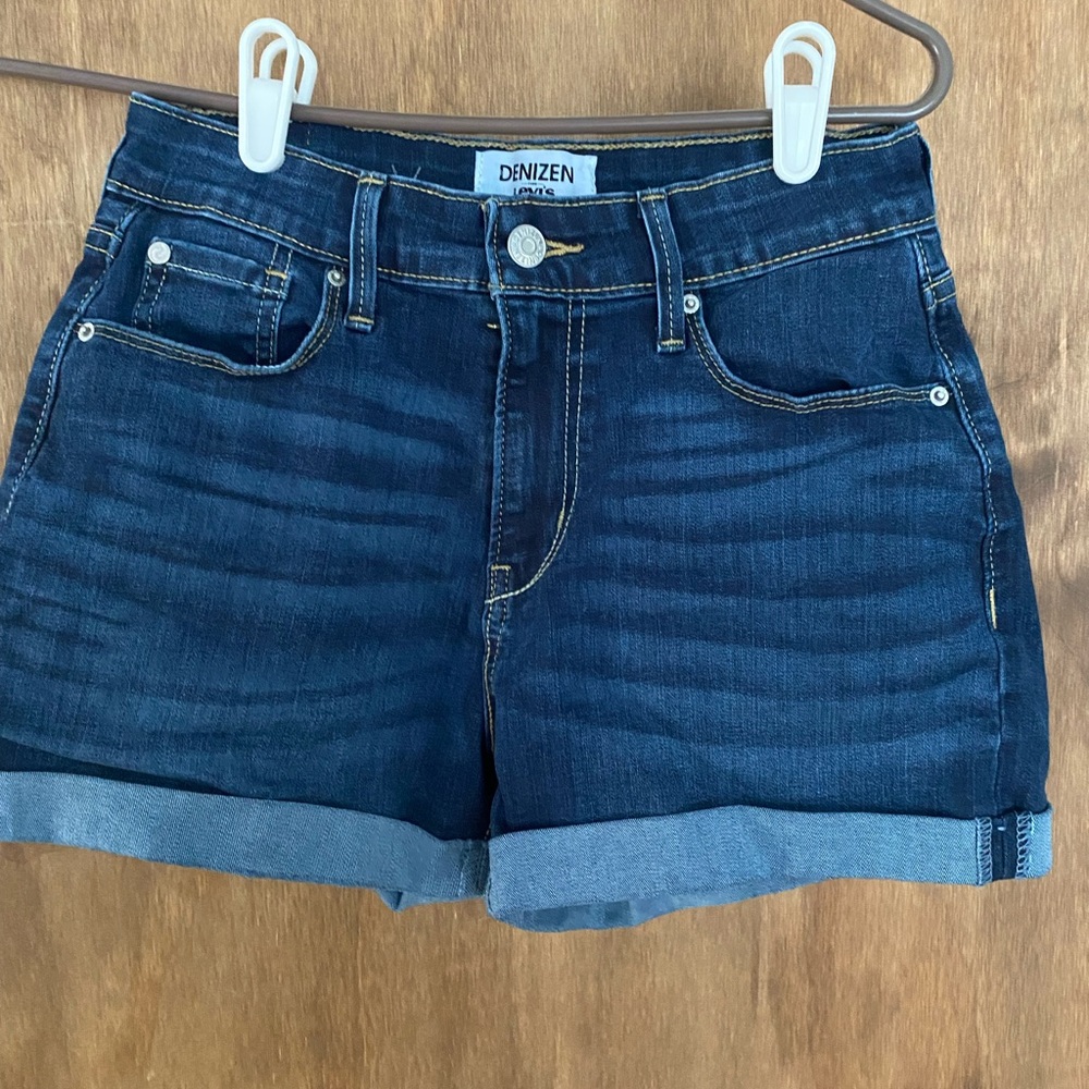 Levi’s denim shorts